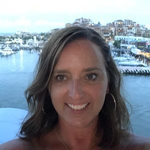 Meet your Posher, Kim